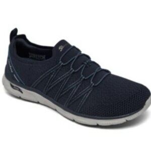 NWB Skechers arch fit sunny walking women’s sneakers navy color size 8.5